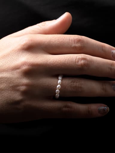 Кольцо из стали с жемчугом