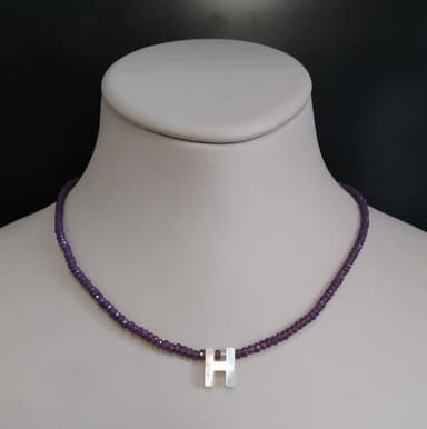 Колье из бижутерный сплава с ювелирным стеклом