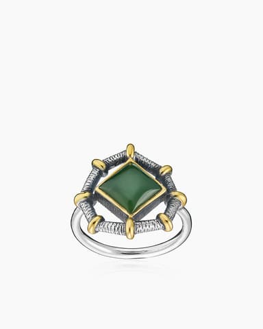 Кольцо из серебра 925 с нефритом