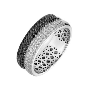 Кольцо из золота 585 с бриллиантами