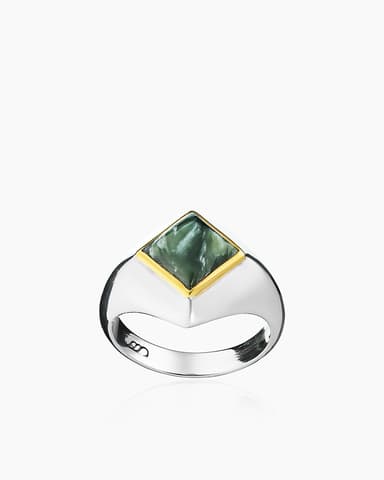 Кольцо из серебра 925 с  серафинит