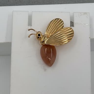 Брошь из серебра 925 с лунными камнями