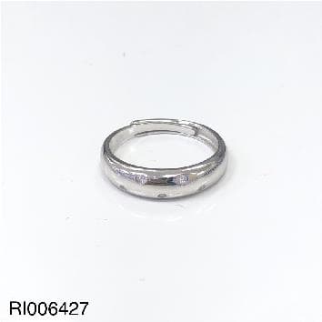 Кольцо из серебра 925 с кубическим цирконием